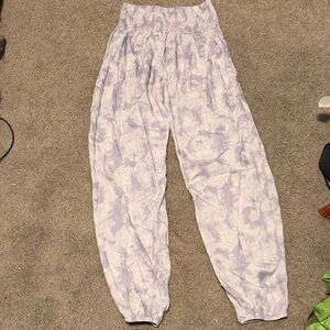 Lotus and Luna Light Purple Patterned Pants